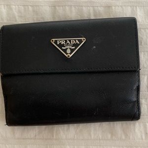 Vintage Prada Saffiano leather wallet